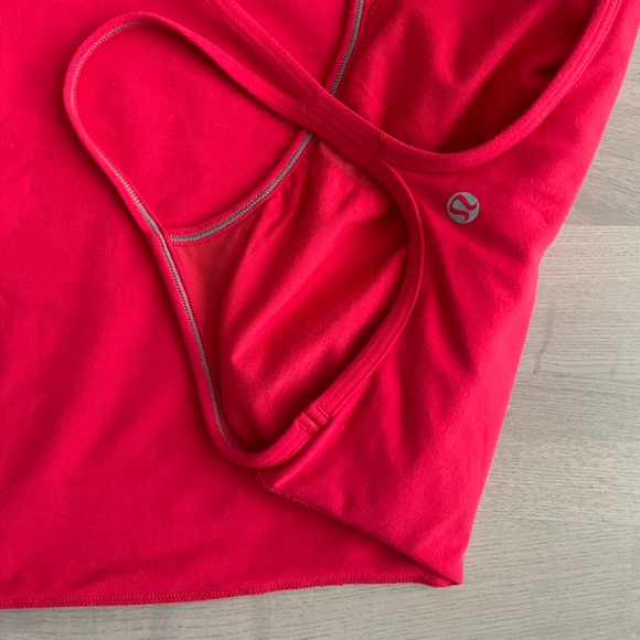 Lululemon Basic Power Y Tank Top in Bright Red - Picture 4 of 5